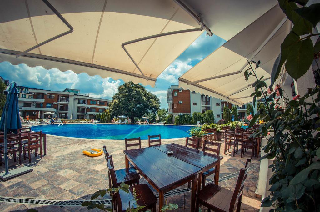 Gt Messambria Fort Beach Apartments Sweti Wlas Exterior foto