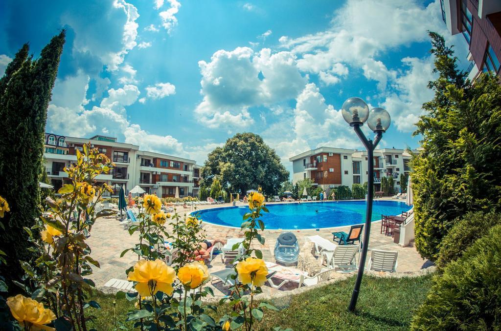 Gt Messambria Fort Beach Apartments Sweti Wlas Exterior foto